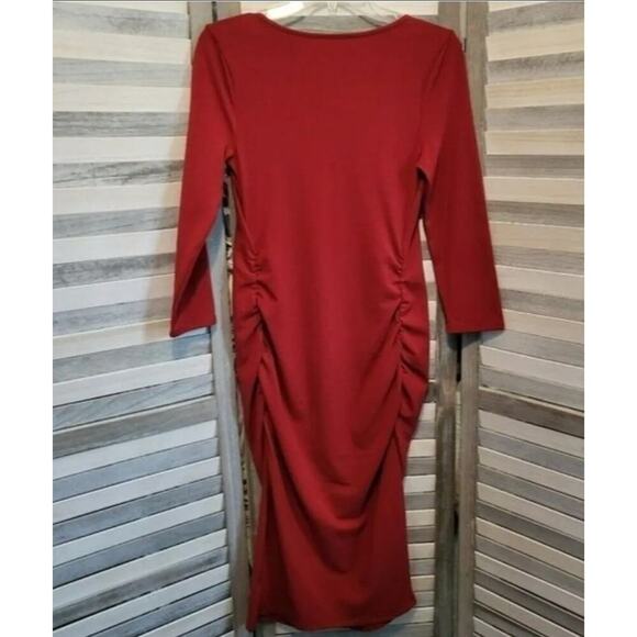 Isabel Maternity by Ingrid & Isabel Women’s Red 3/4 Sleeve Stretch T-Shirt Dress - Picture 5 of 9